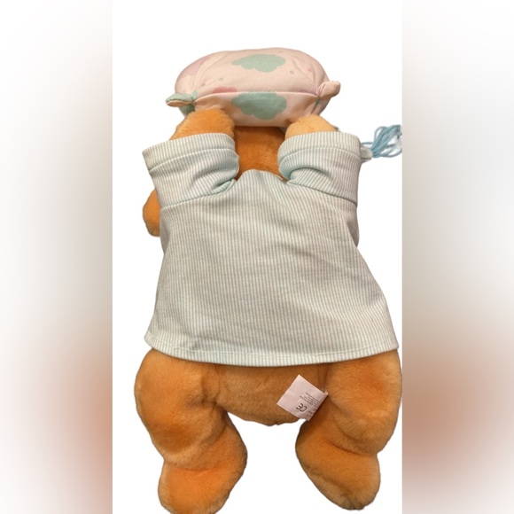 Vintage Disney Winnie Pooh Sleeping Stuffed Plush Bear - Picture 11 of 11